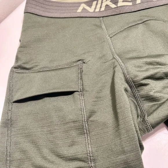 Nike Pro Olive Green Leggings - Picture 4 of 5